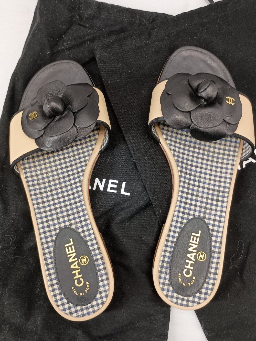 Chanel Flower Slide on Sandal size 6